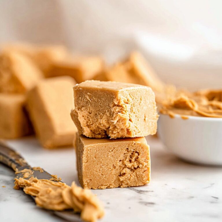 Easy Old-Fashioned Peanut Butter Fudge Recipe