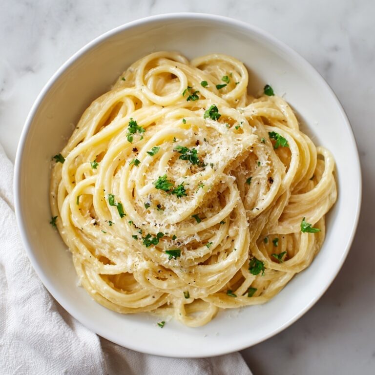 Lazy Cheesy Garlic Pasta Recipe